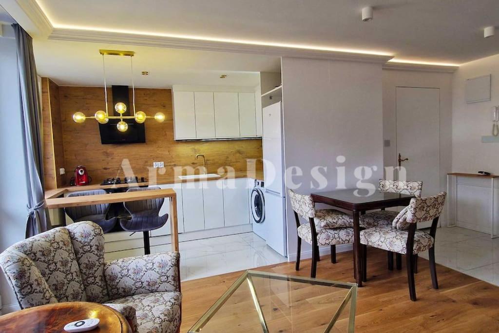 Arma Design Apartment 2 Bedrooms Варшава Екстер'єр фото
